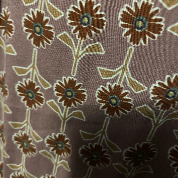 Chic Patterned Dress - Picture 5 of 5